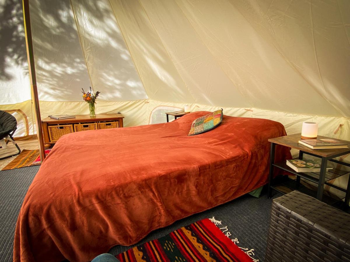 Glamping In The Redwoods With A Hot Tub! Hotel Garberville Buitenkant foto